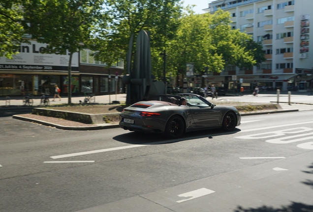 Porsche 991 Carrera 4 GTS Cabriolet MkII