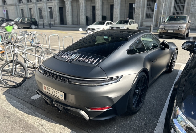 Porsche 992 Carrera 4 GTS MkII