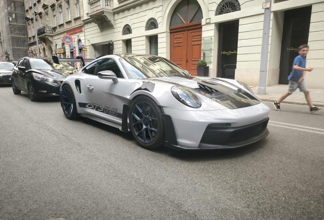Porsche 992 GT3 RS MkI Weissach Package