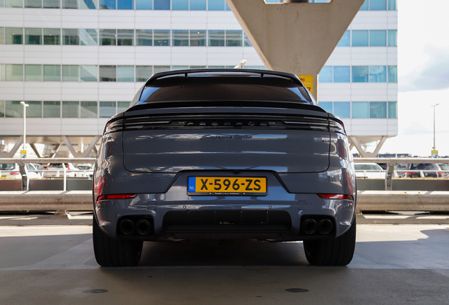 Porsche Cayenne Coupé Turbo E-Hybrid