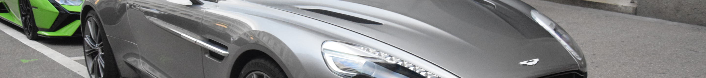 Aston Martin Vanquish 2013