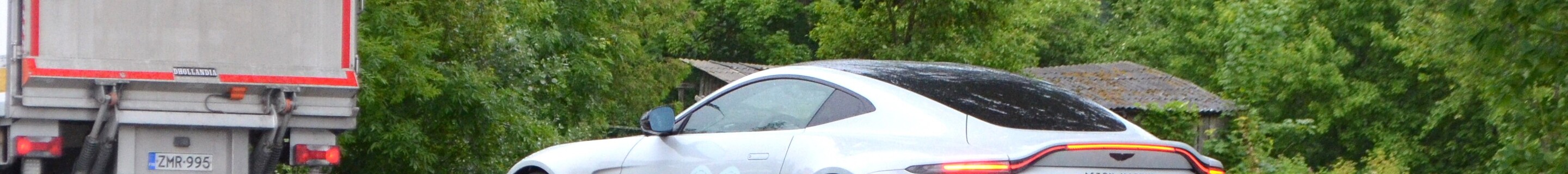 Aston Martin Vantage 2024