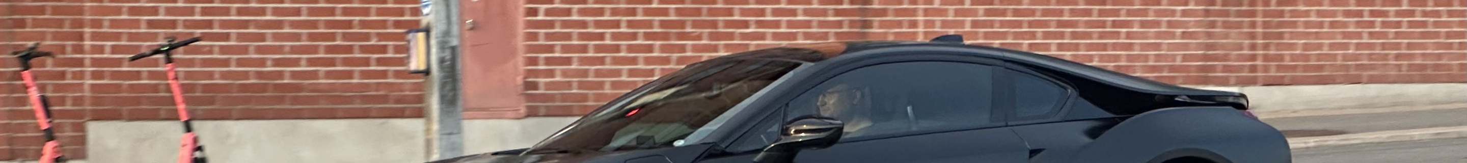 BMW i8 Protonic Frozen Black Edition