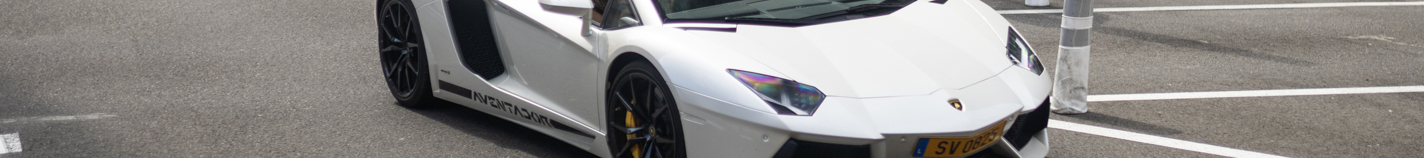 Lamborghini Aventador LP700-4