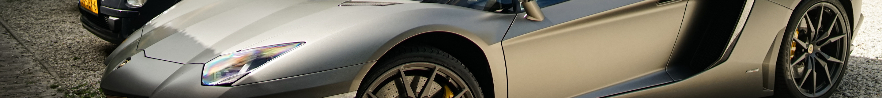 Lamborghini Aventador LP700-4 Roadster