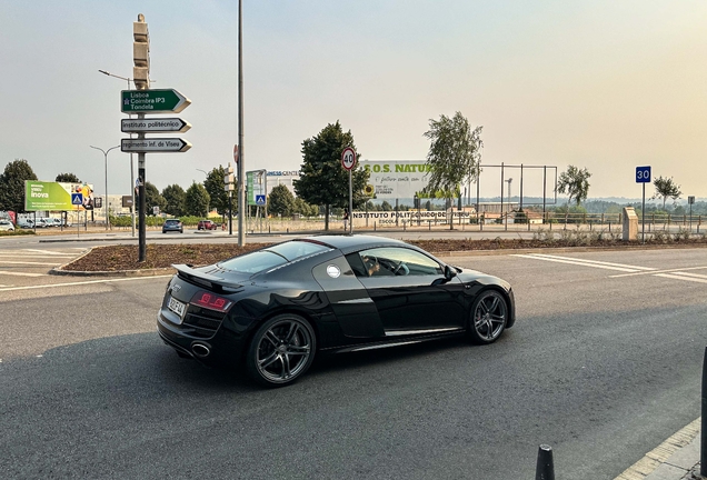 Audi R8 V10