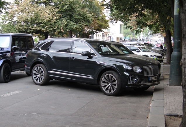 Bentley Bentayga Azure EWB First Edition
