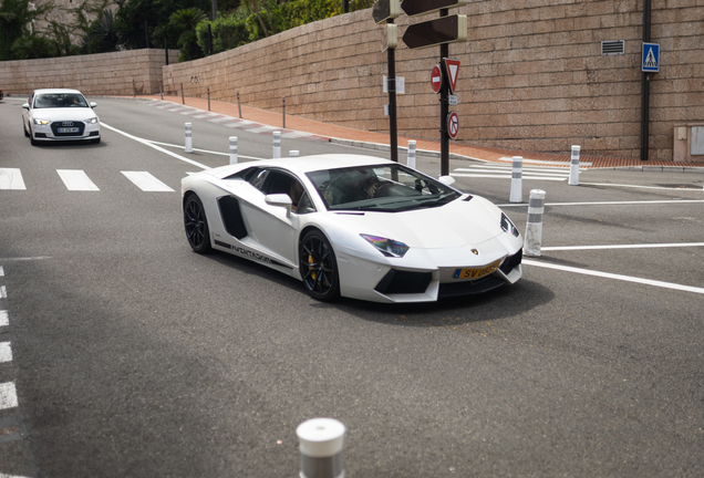 Lamborghini Aventador LP700-4