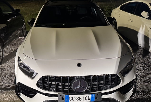 Mercedes-AMG A 45 S W177