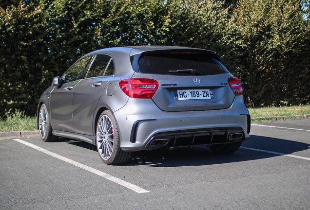 Mercedes-AMG A 45 W176 2015