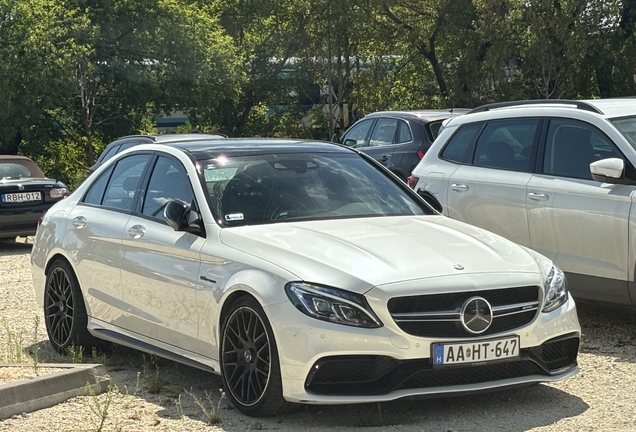 Mercedes-AMG C 63 S W205
