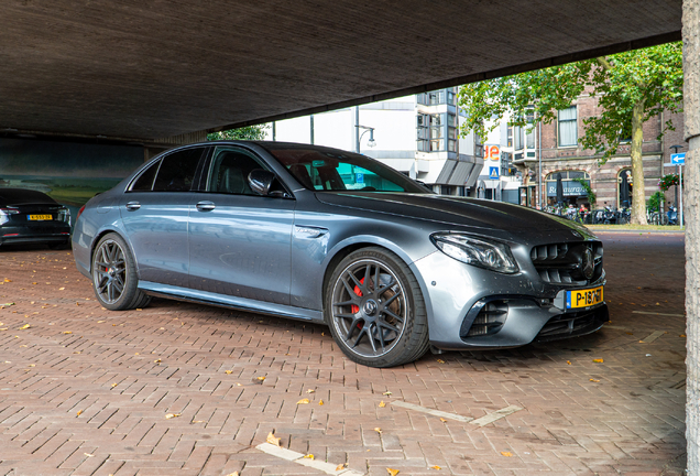 Mercedes-AMG E 63 S W213