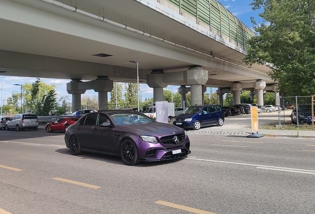 Mercedes-AMG E 63 S W213