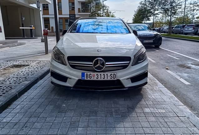 Mercedes-Benz A 45 AMG
