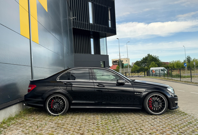 Mercedes-Benz C 63 AMG W204 2012