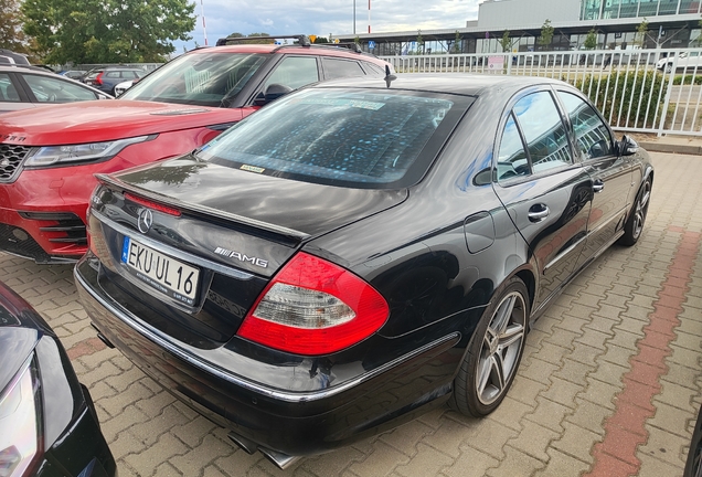 Mercedes-Benz E 63 AMG