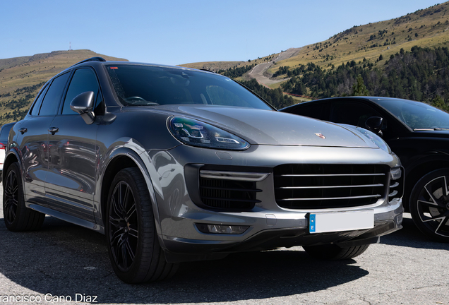 Porsche 958 Cayenne GTS MkII