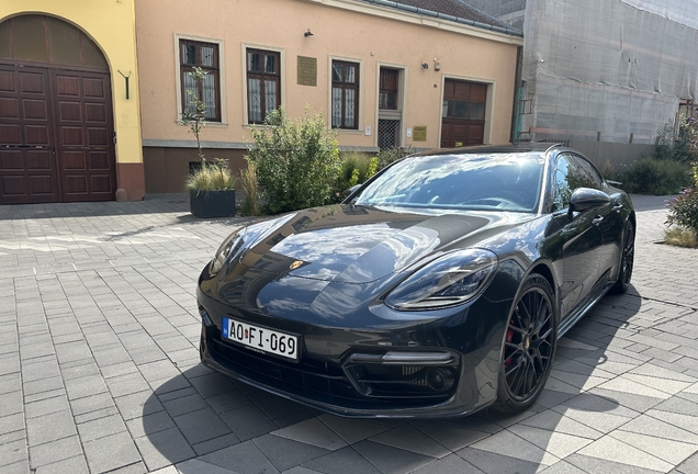 Porsche 971 Panamera GTS MkII