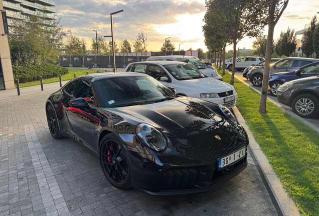 Porsche 992 Carrera 4 GTS MkII