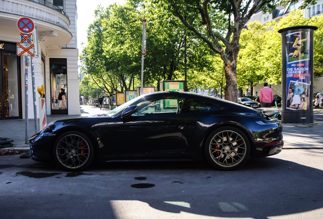 Porsche 992 Carrera 4S MkI