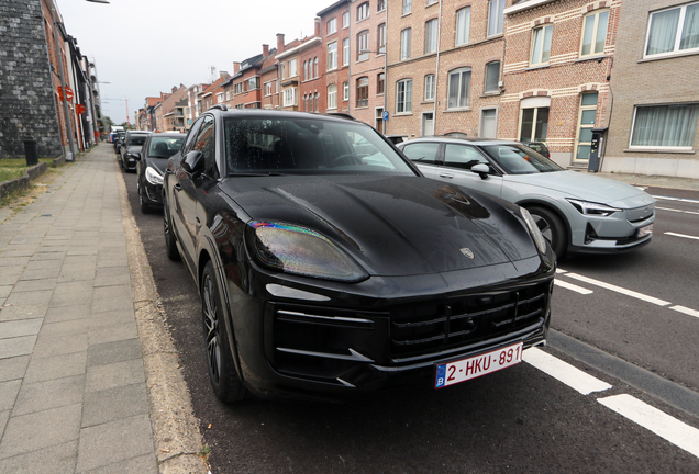 Porsche 9YA Cayenne Turbo E-Hybrid