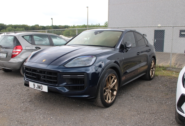 Porsche Cayenne Coupé Turbo E-Hybrid