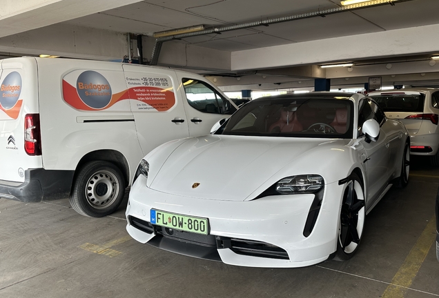 Porsche Taycan Turbo MkI