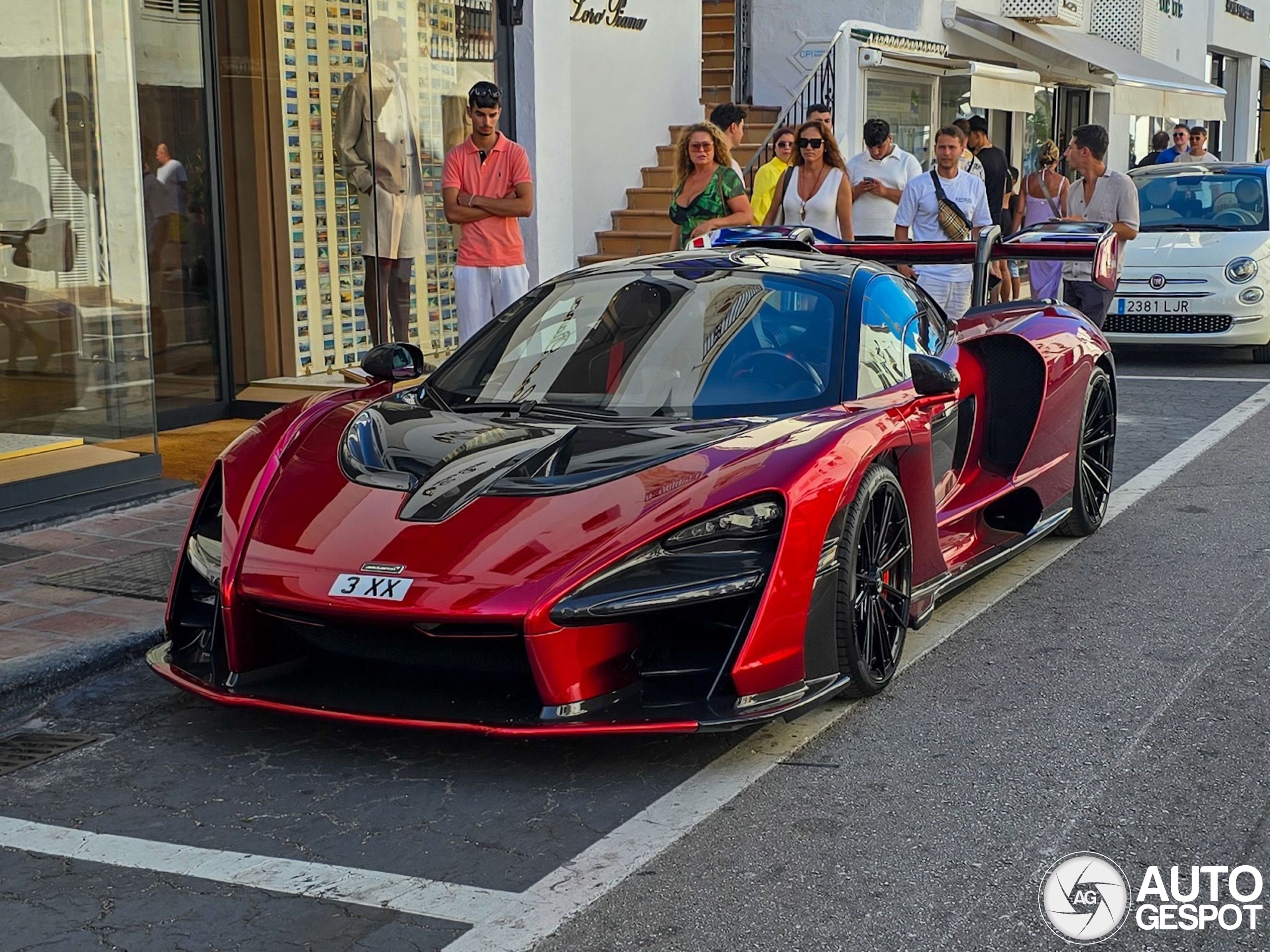 McLaren Senna
