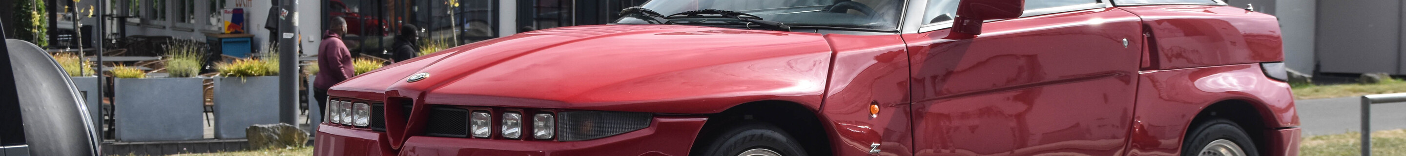 Alfa Romeo SZ