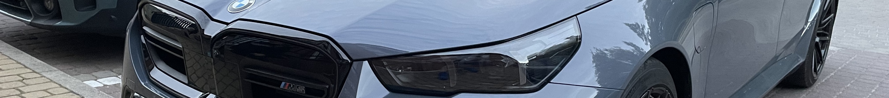 BMW M5 G90