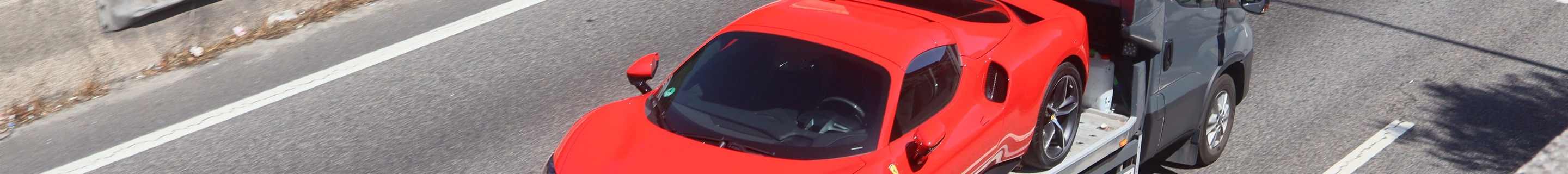 Ferrari 296 GTS