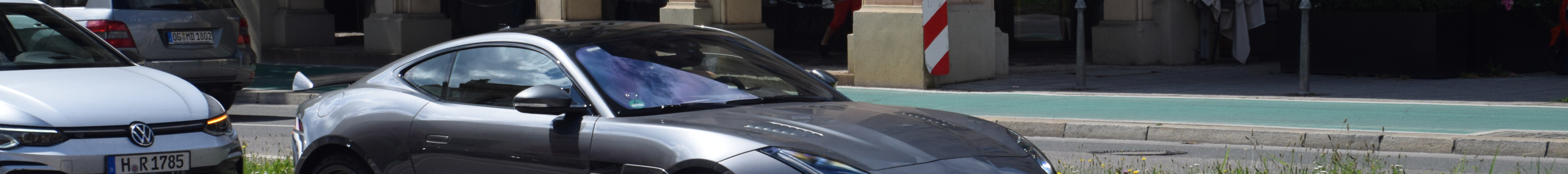 Jaguar F-TYPE SVR Coupé 2017