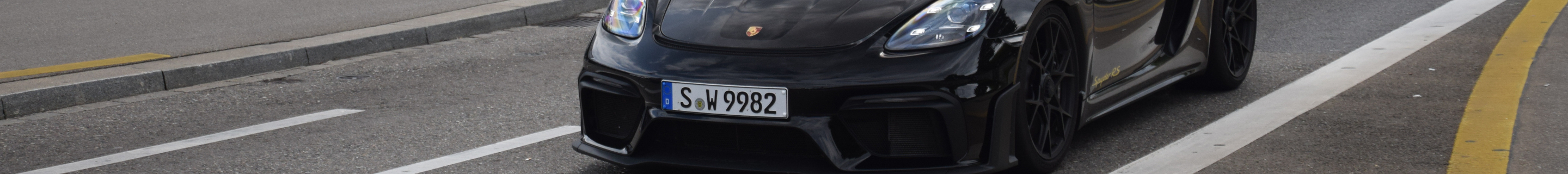 Porsche 718 Spyder RS Weissach Package