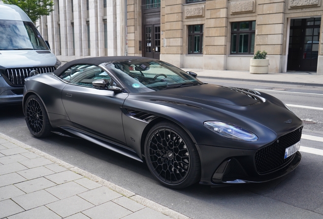 Aston Martin DBS 770 Ultimate Volante