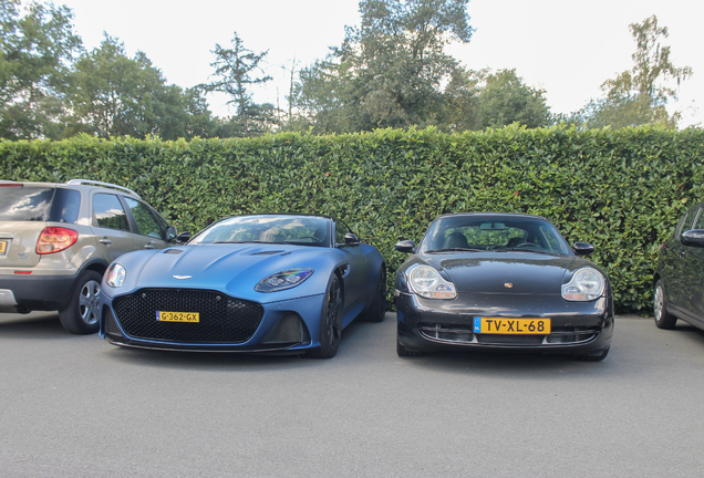 Aston Martin DBS Superleggera