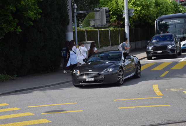 Aston Martin V8 Vantage