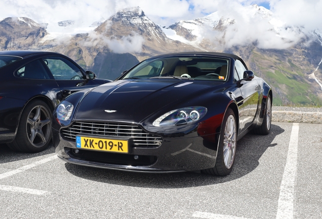 Aston Martin V8 Vantage Roadster