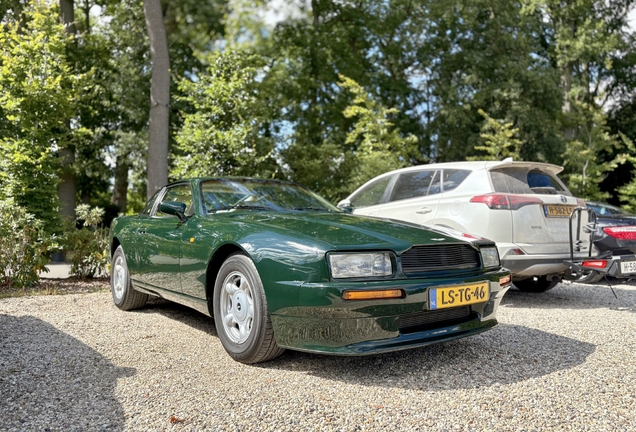 Aston Martin Virage
