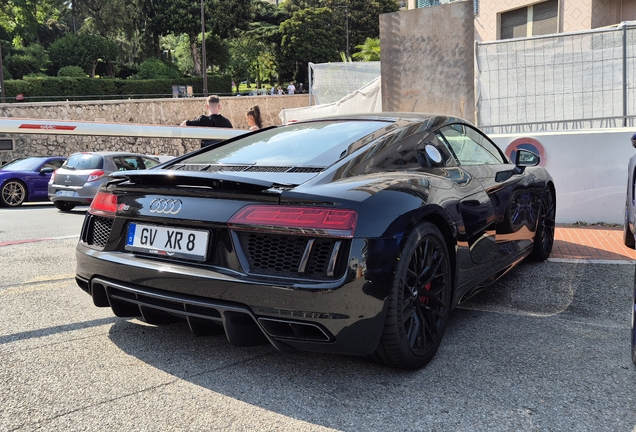Audi R8 V10 2015