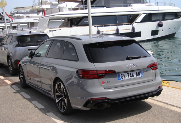Audi RS4 Avant B9