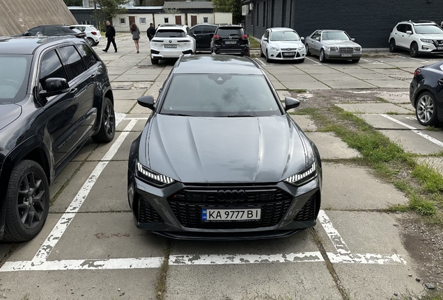 Audi RS6 Avant C8