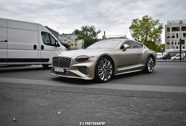 Bentley Continental GT Mulliner 2025