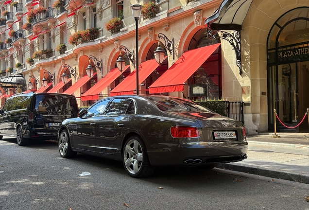 Bentley Flying Spur V8