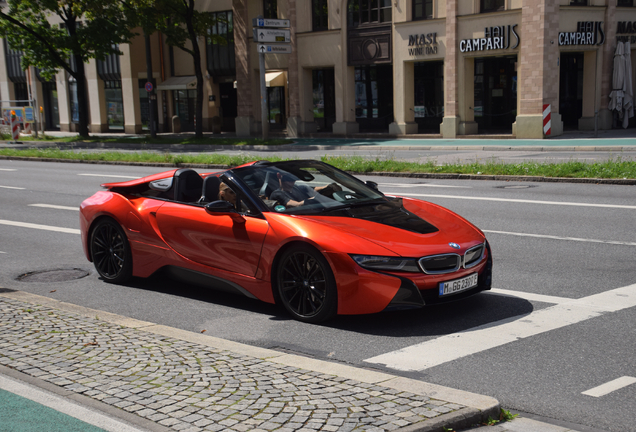 BMW i8 Roadster
