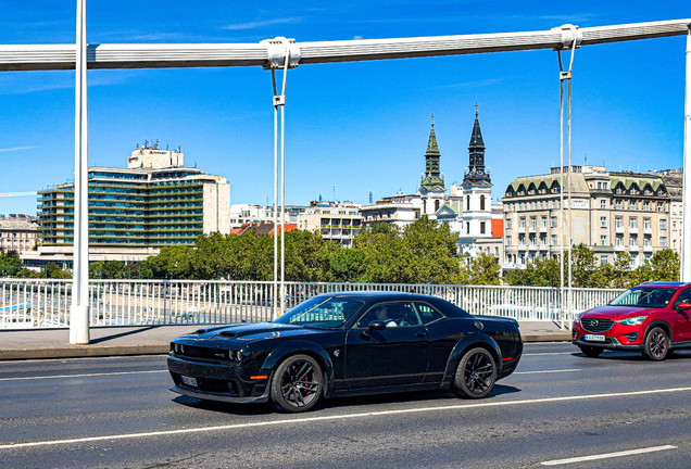 Dodge Challenger SRT Hellcat Widebody