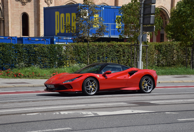 Ferrari F8 Tributo