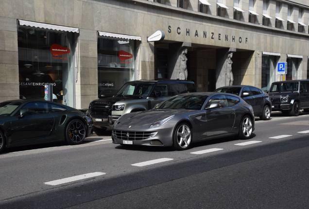 Ferrari FF
