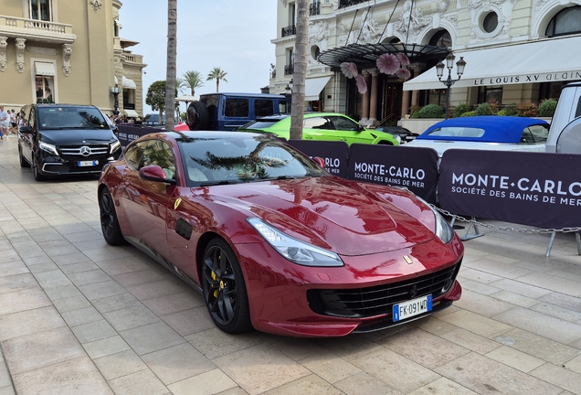 Ferrari GTC4Lusso T