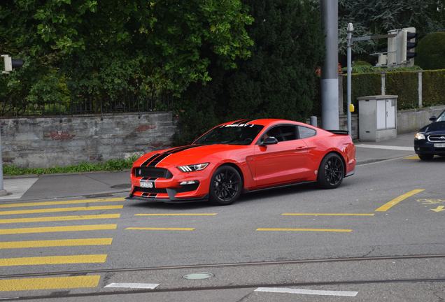 Ford Mustang Shelby GT350 2015