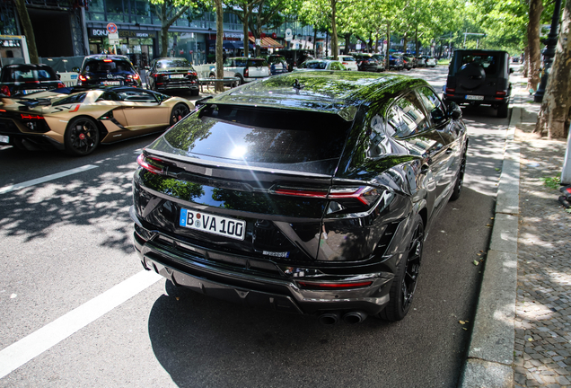 Lamborghini Urus Performante